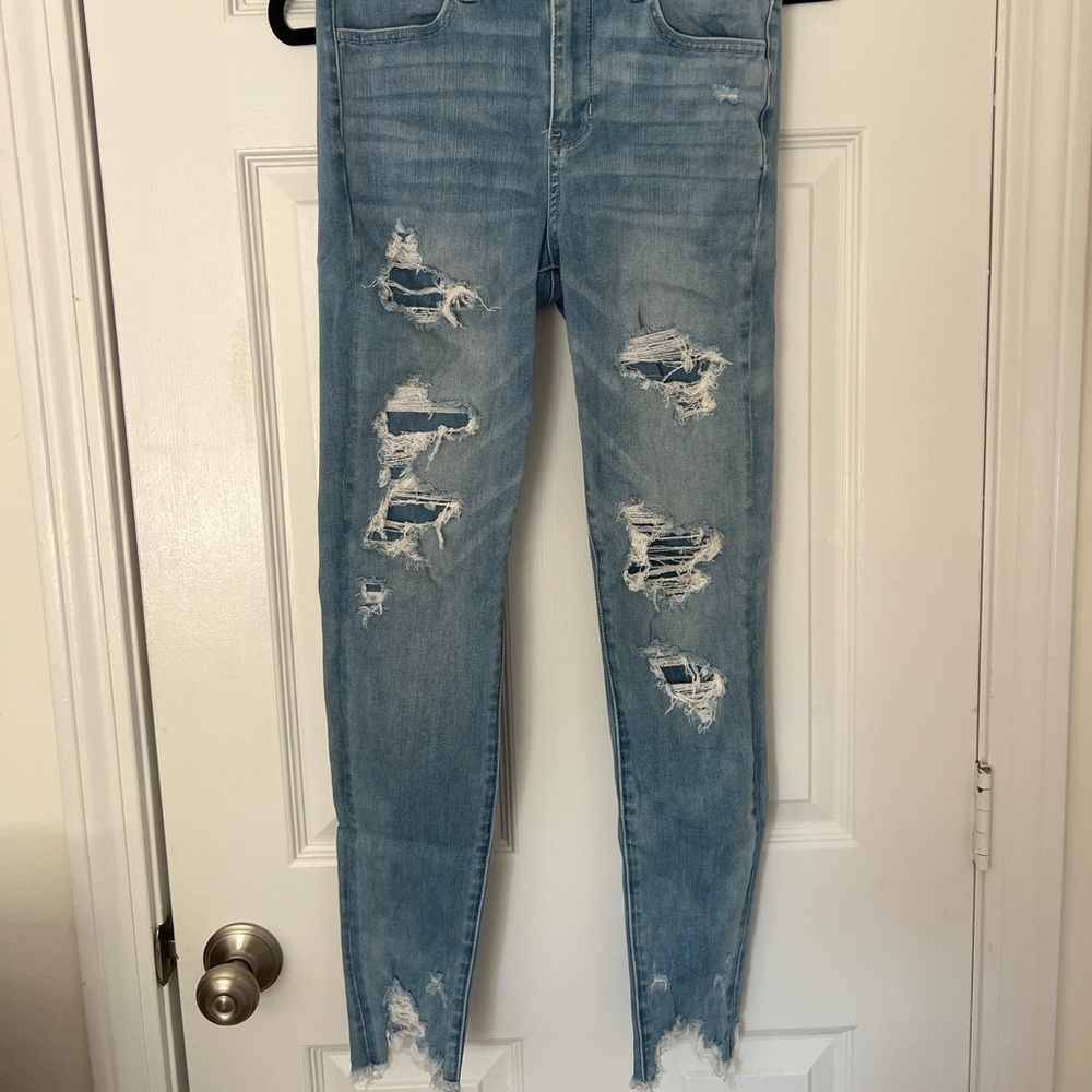 American Eagle ripped skinny jeans